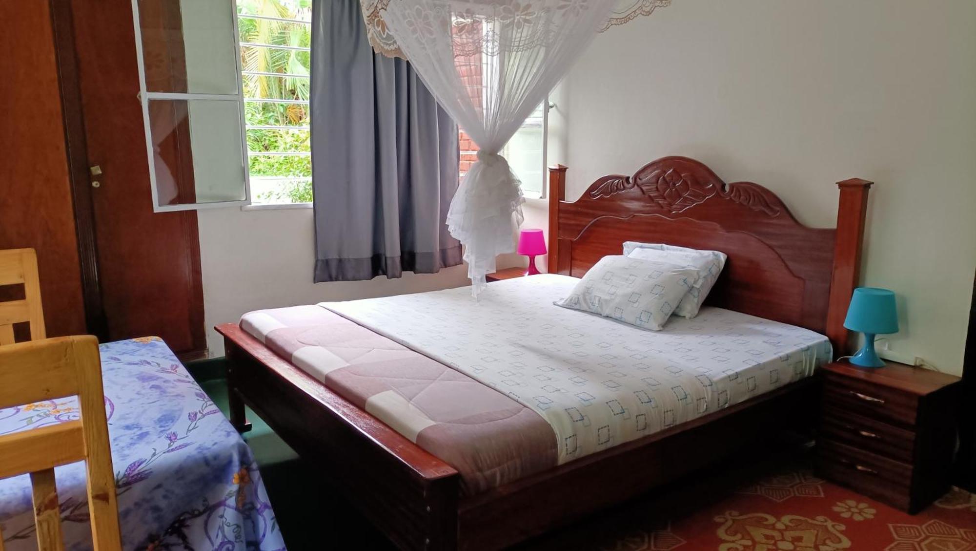 Colibri Taverne & Guest House Gisenyi Room photo